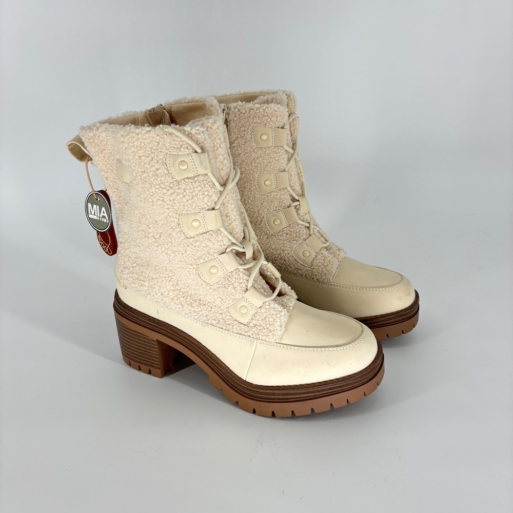 Mia Alpes Lace-Up Boots Natural Cream Women Size 8.5 Faux Shearling Chunky Heel